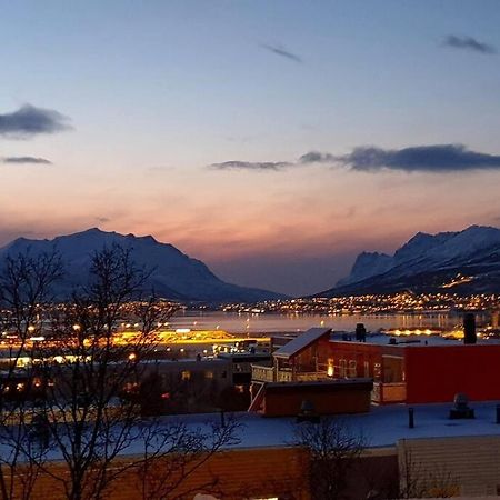 60 Sqm Apartment A - Free Parking! Tromsø Exteriér fotografie